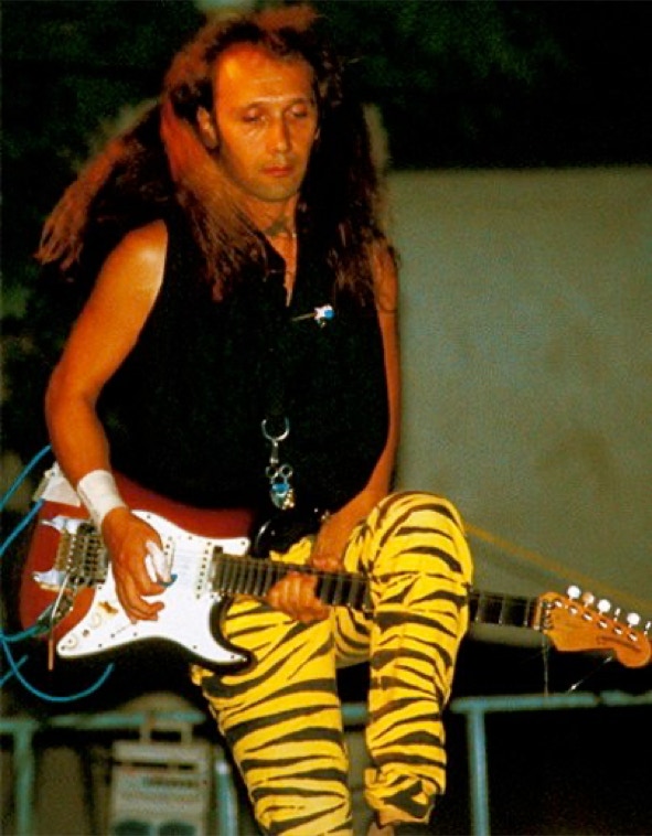 Andrea Rock, Andrea Buson, chitarra elettrica